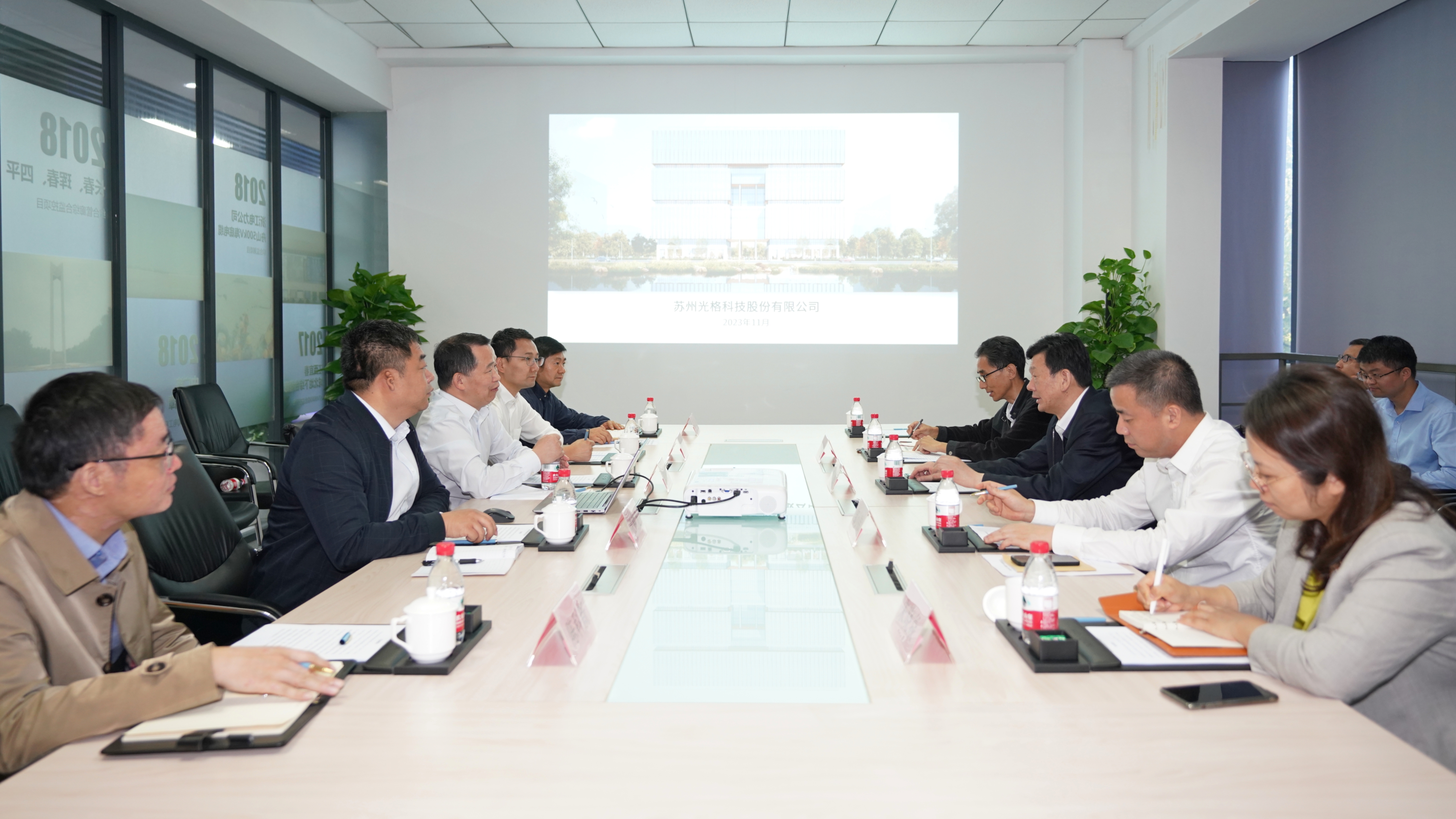 蘇州市委常委、園區(qū)黨工委書記沈覓一行走訪調(diào)研光格科技